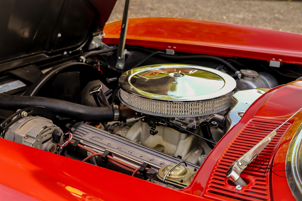 1963 Corvette Convertible engine